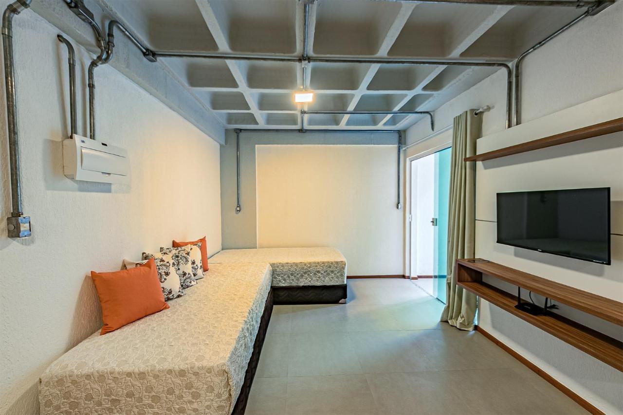 Antiquus Aparthotel Guaramiranga Bagian luar foto