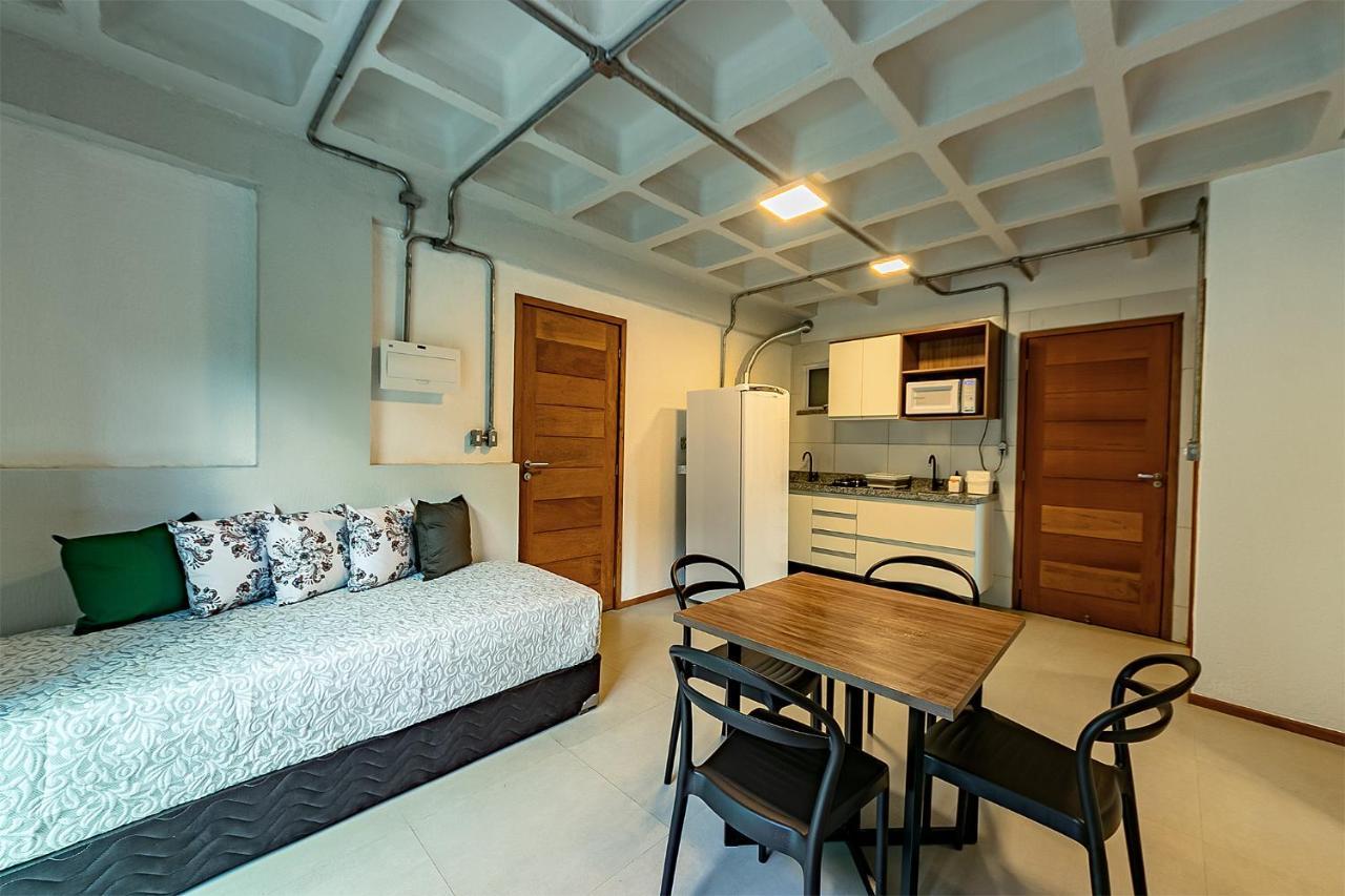 Antiquus Aparthotel Guaramiranga Bagian luar foto