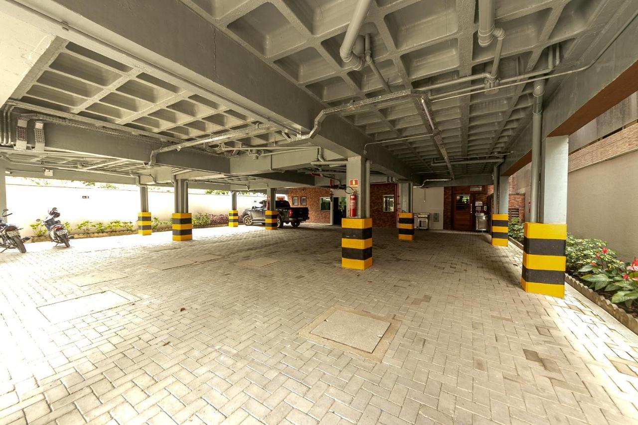 Antiquus Aparthotel Guaramiranga Bagian luar foto