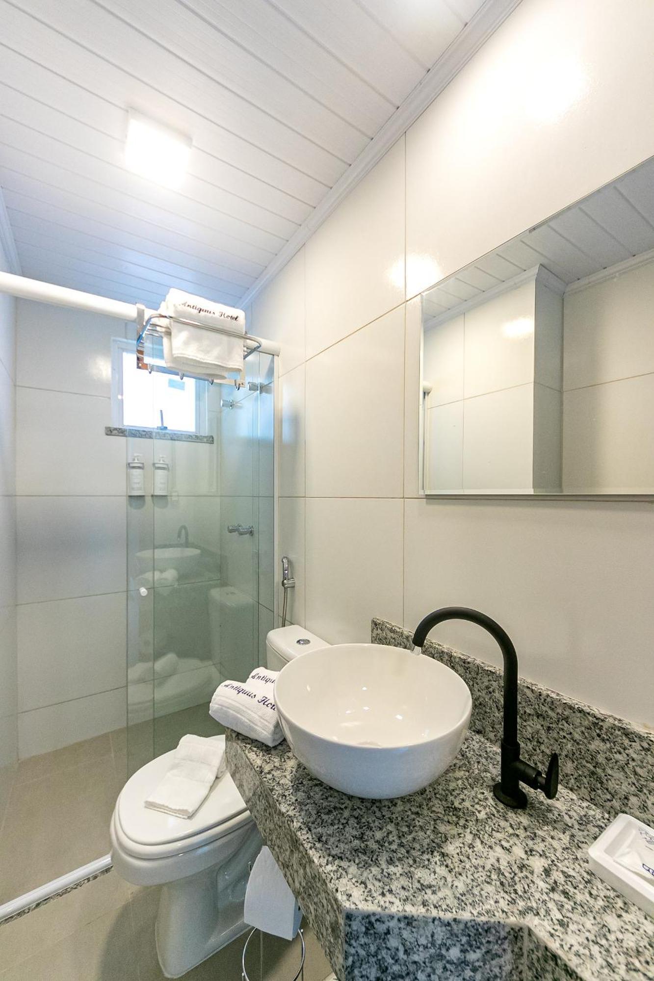 Antiquus Aparthotel Guaramiranga Bagian luar foto