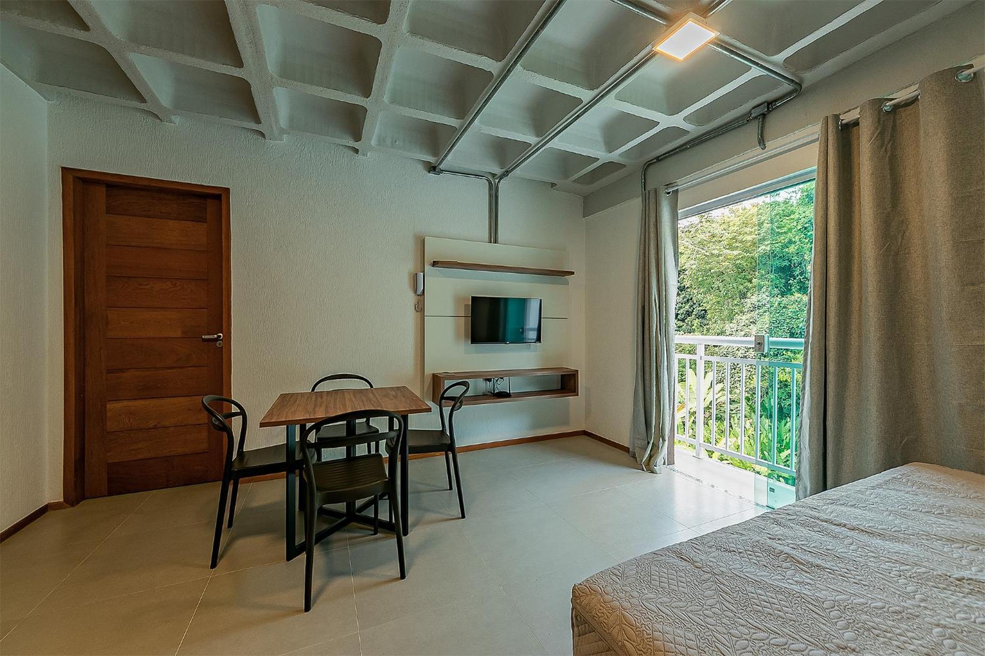 Antiquus Aparthotel Guaramiranga Bagian luar foto